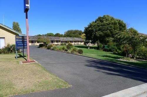 Willaway Motel Apartments Ulverstone Exteriör bild