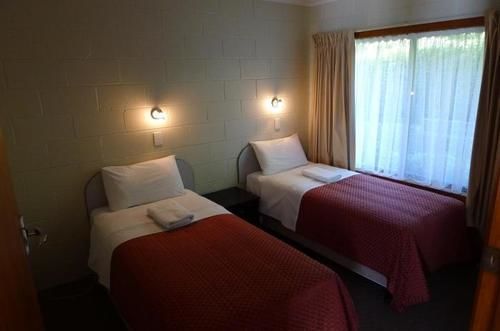 Willaway Motel Apartments Ulverstone Exteriör bild